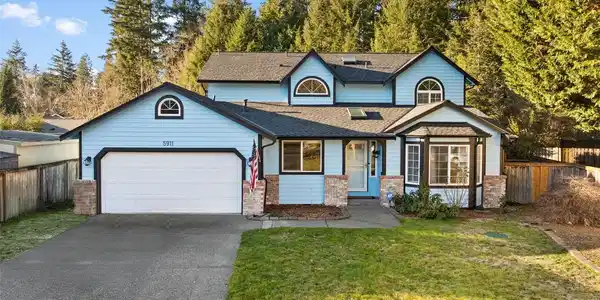 5911 Compton SE