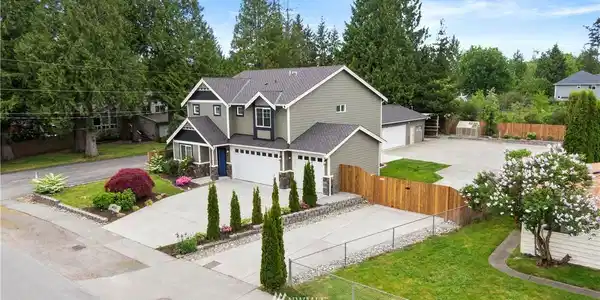 4203 Serene Way