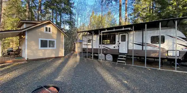 150 Mountain View