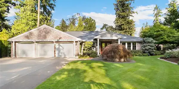 53 Country Club SW