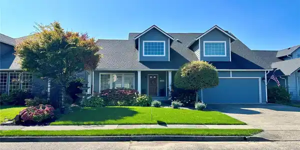 2651 Magnolia Street