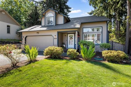 7605 38th SE