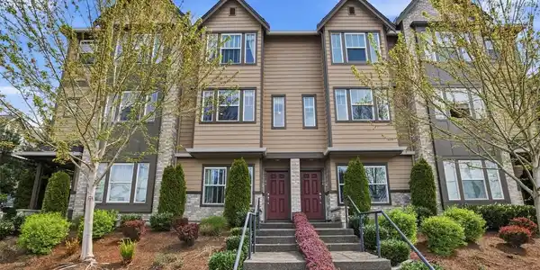 11204 19th SE