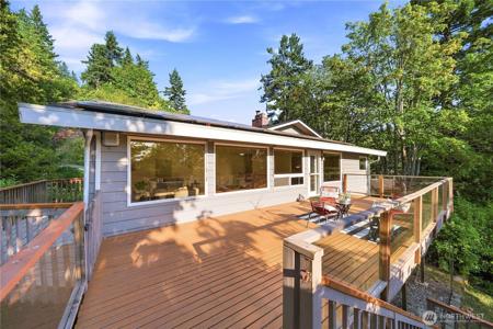 6031 88th SW