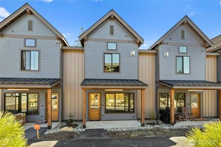 105 Riverbend