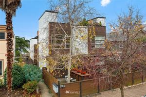 2353 Yale E