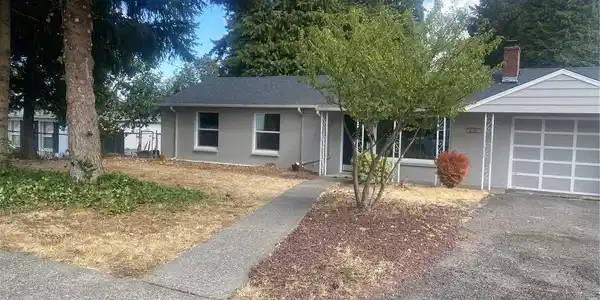 3107 Villard