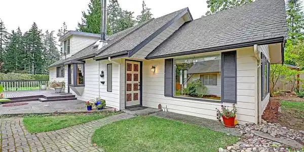 391 Cambrae Dr
