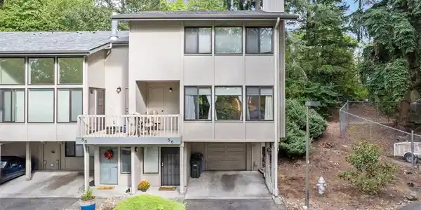 17303 Spanaway Loop S