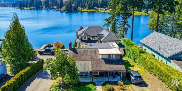 1259 Northlake NW