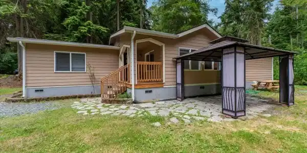 2579 Green Acres