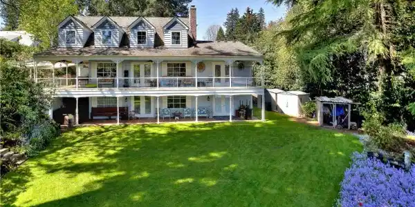 11821 Gravelly Lake SW