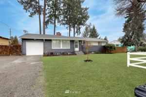 7033 Cherry SW