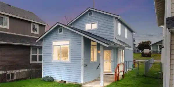 2142 Cushman