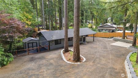 14102 Huckleberry NW