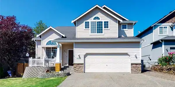 4203 142nd SE