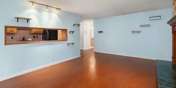 Image 4 Image 4