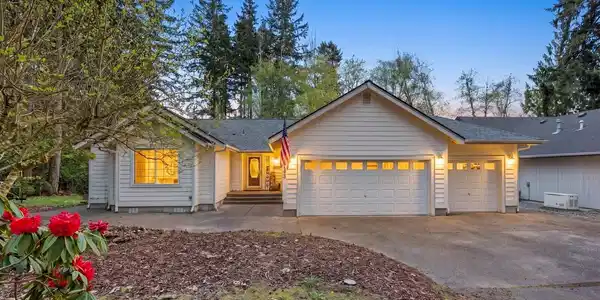 17943 Clear Lake SE