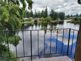 323 75th SE