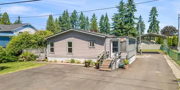 2532 114th SW