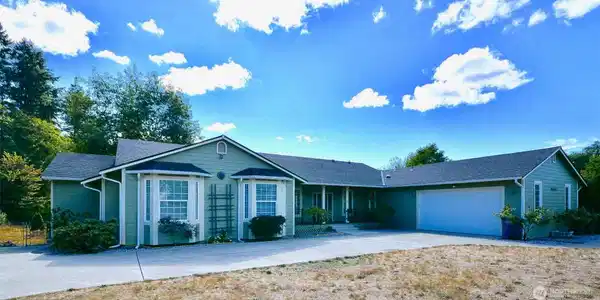 17114 Spanaway Loop S