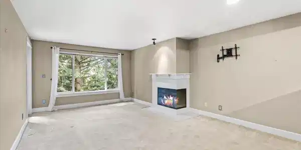 Image 4 Image 4