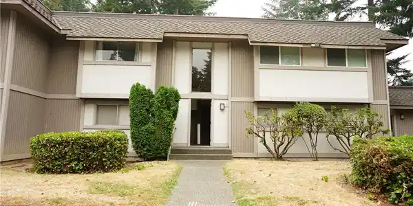 32123 45th Place SW
