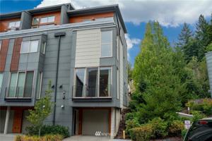 4272 213th SE