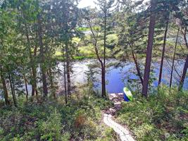 1805 Lake