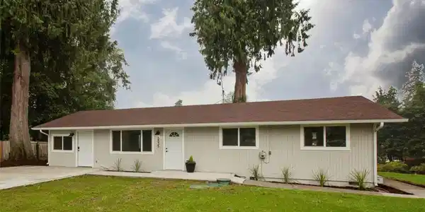 5535 Short Court SE