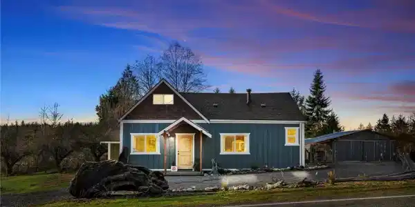 4618 171st SE