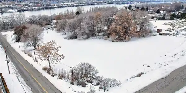 1301 Arbor