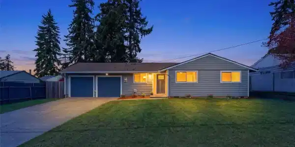 427 174th S