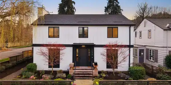 1633 Calhoun
