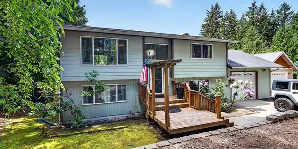 4216 Tapps E