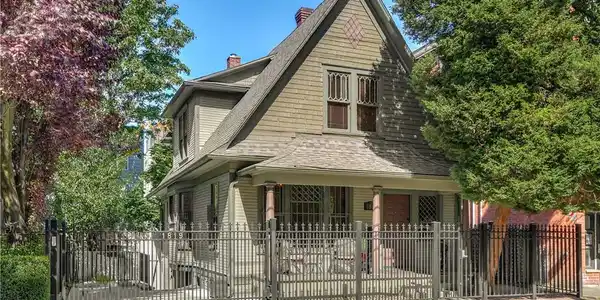 1819 Harvard