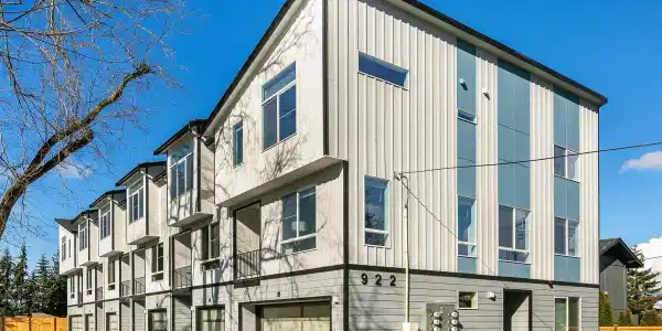 922 200th