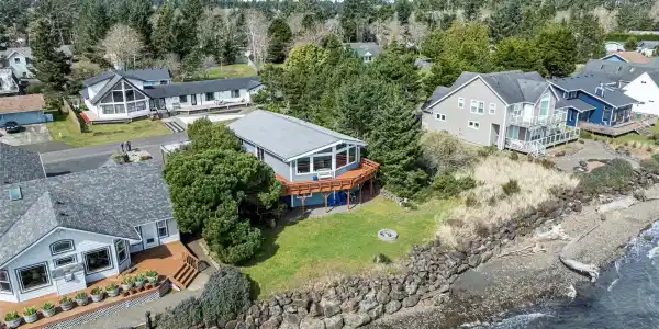326 Harbor View SE