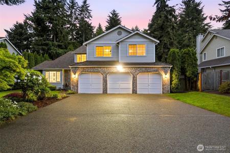 3308 9th NW