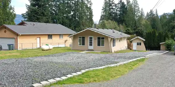 580 Summit