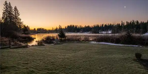 1918 Sunday Lake