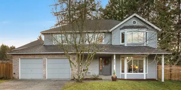 4059 238th SE