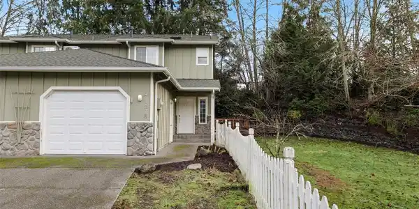 1278 Danskin NW