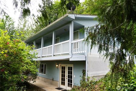301 Alder