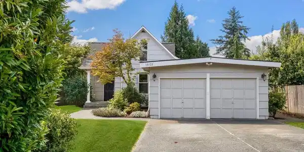 13121 SE 261st Place