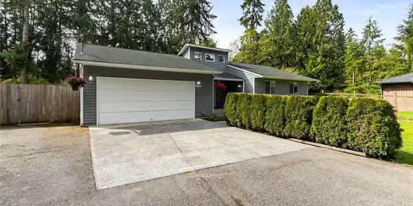 7628 Lake Ketchum