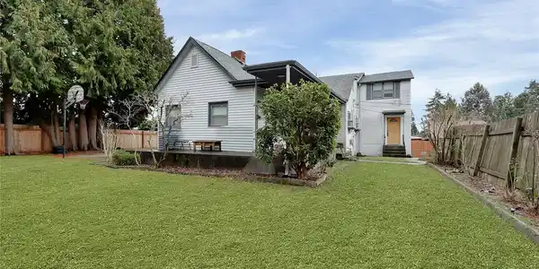 14202 Evanston N