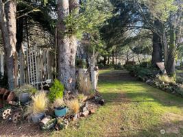 626 Quinault SE