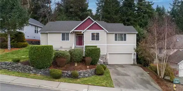 10619 91st SW