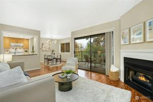 4189 Lake Sammamish SE